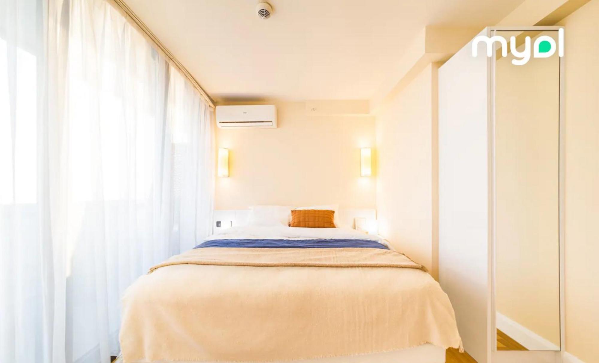 Suites Orbi City Aparthotel Batoumi Extérieur photo