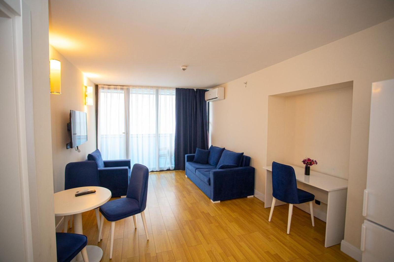 Suites Orbi City Aparthotel Batoumi Extérieur photo