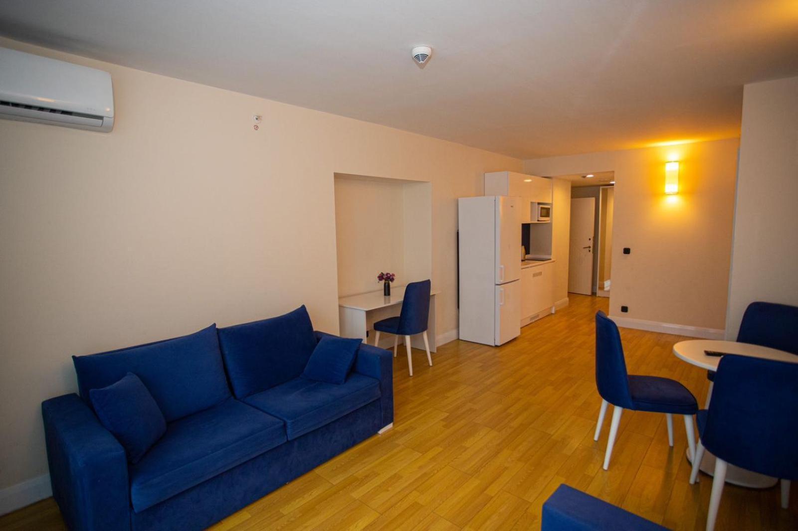 Suites Orbi City Aparthotel Batoumi Extérieur photo